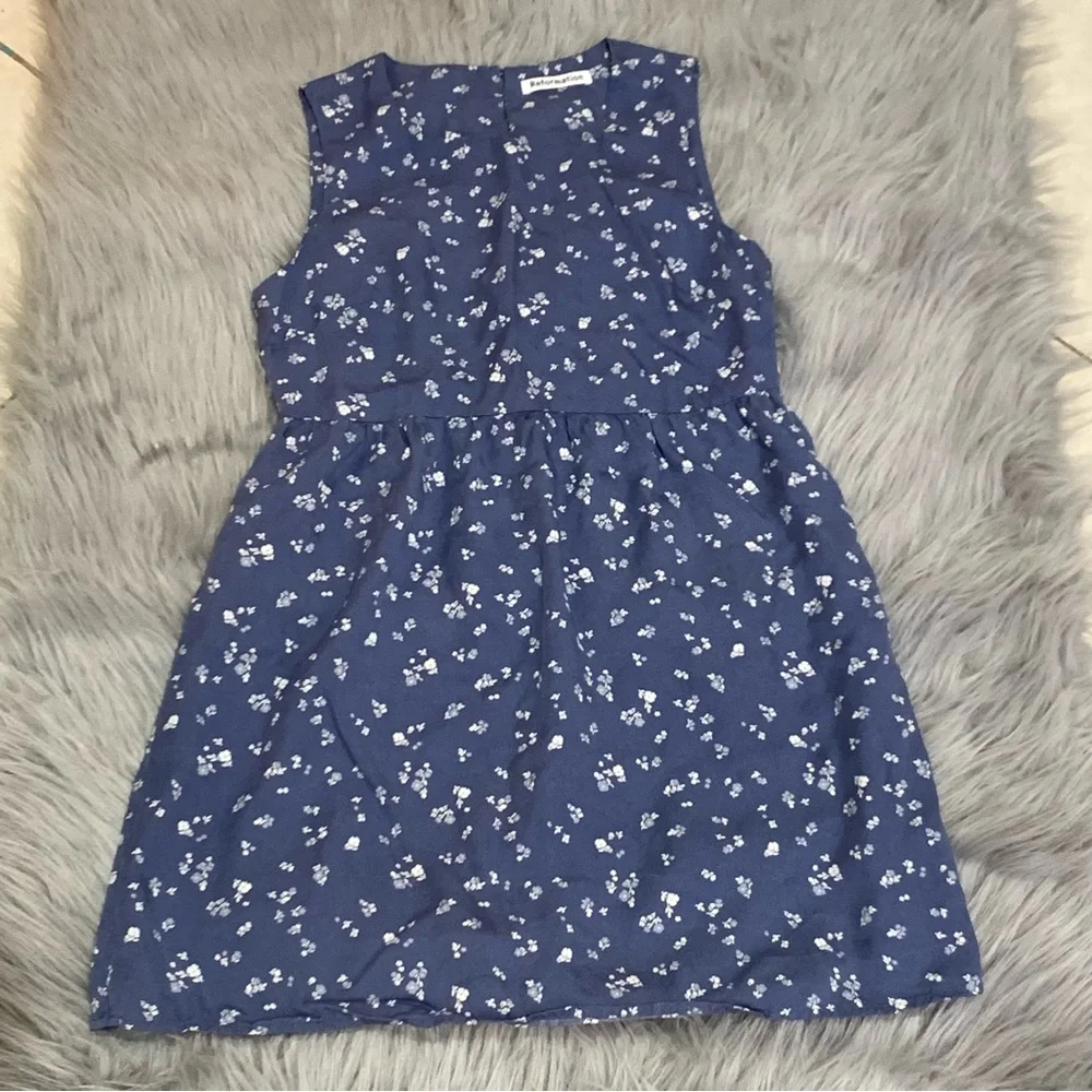 Reformation Tanner Dress Light blue with white floral print - Picture 5 of 9